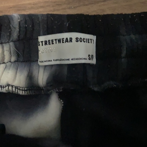 black tie dye sweatpants - Picture 2 of 2